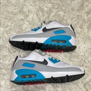 Youth Nike Air Max Classic 90’s Running Shoe Sneaker, Red, White, Blue, Size 5.5